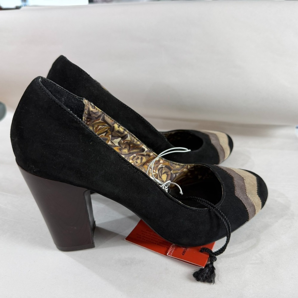 New Missoni By Target Black Suede Chevron Pumps Size 8 Heel 3.5"